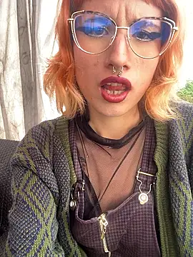 Alice Hecatee online show from 19, 3, 2026