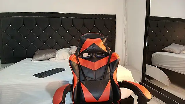 NohaDrake online show from 23, 3, 2026