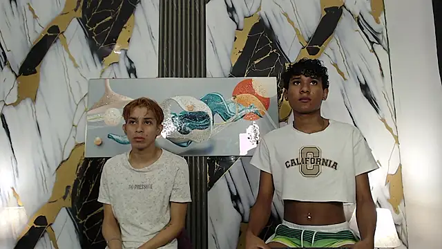 AVENGER GUYS1 online show from 19, 3, 2026