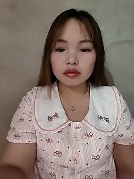 Mina xYx online show from 8, 7, 2026