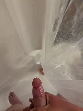 Snapshot of bobbysbone chatting on 2, 4, 2026 bobbysbone online show from 2, 4, 2026