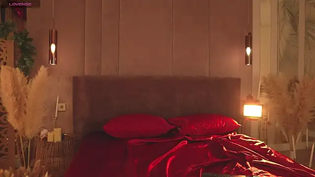 Snapshot of SerenaWest_ chatting on 19, 3, 2026 SerenaWest online show from 19, 3, 2026