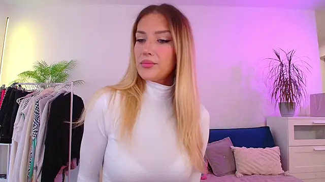 Snapshot of come_here_baby chatting on 23, 5, 2026 come here baby online show from 23, 5, 2026