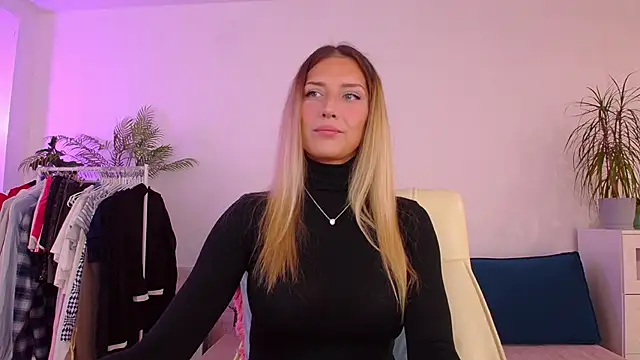 Snapshot of come_here_baby chatting on 13, 6, 2026 come here baby online show from 13, 6, 2026