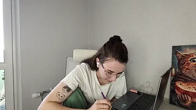 Snapshot of LaritaTocchio chatting on 17, 3, 2026 LaritaTocchio online show from 17, 3, 2026