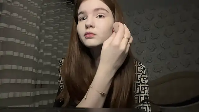 Karenredflag online show from 20, 3, 2026