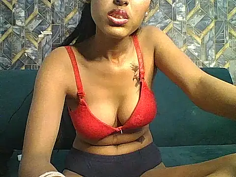 Snapshot of Pari_lovers chatting on 20, 3, 2026 Pari lovers online show from 20, 3, 2026