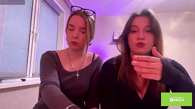 DioneYsaguirre online show from 22, 3, 2026