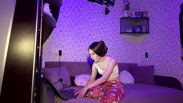 Snapshot of KimTify chatting on 18, 3, 2026 KimTify online show from 18, 3, 2026