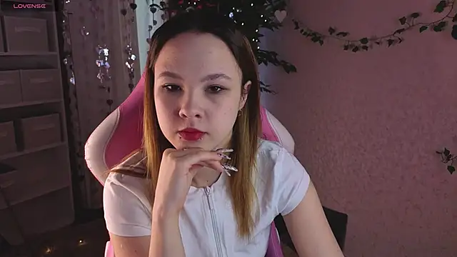 Lori Bllossom online show from 18, 3, 2026