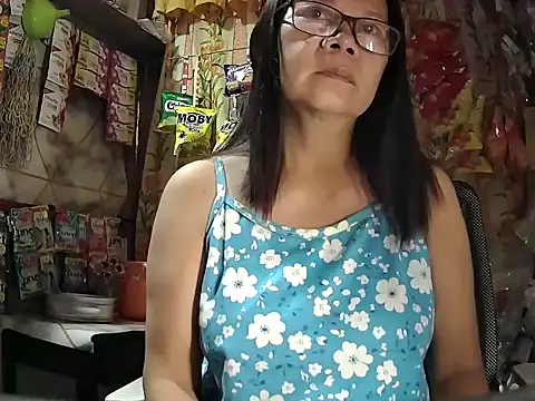 mommylicious 23 online show from 3, 6, 2026