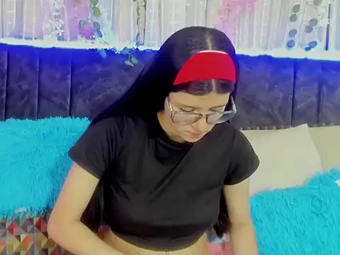 Snapshot of EmiSchwarz chatting on 21, 3, 2026 EmiSchwarz online show from 21, 3, 2026