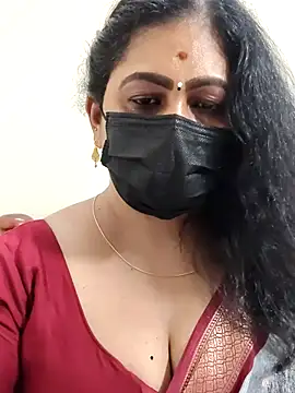 Snapshot of aishu_mallu_tamil chatting on 17, 3, 2026 aishu mallu tamil online show from 17, 3, 2026
