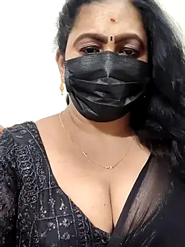 Snapshot of aishu_mallu_tamil chatting on 22, 3, 2026 aishu mallu tamil online show from 22, 3, 2026
