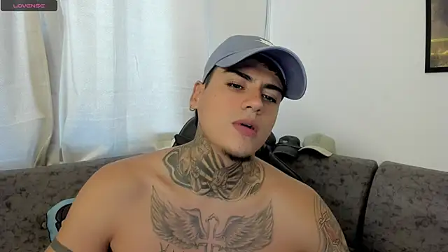 sweetlatinoboy online show from 7, 8, 2026