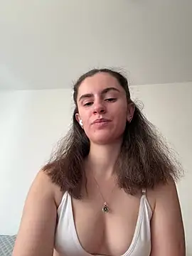Snapshot of starlight_mo chatting on 6, 7, 2026 starlight mo online show from 6, 7, 2026