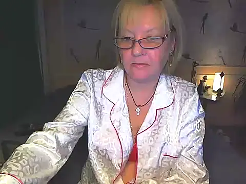 Anessa7321 online show from 16, 4, 2026
