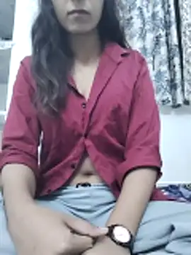 Snapshot of myra77 chatting on 19, 3, 2026 myra77 online show from 19, 3, 2026