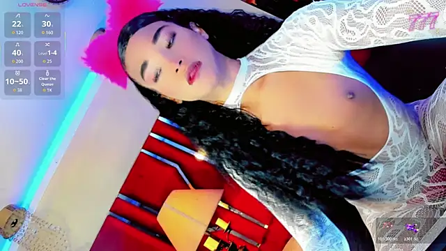 Paola Delfino online show from 4, 4, 2026