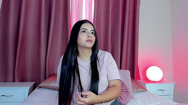 Snapshot of sweet_aura31 chatting on 18, 3, 2026 sweet aura31 online show from 18, 3, 2026