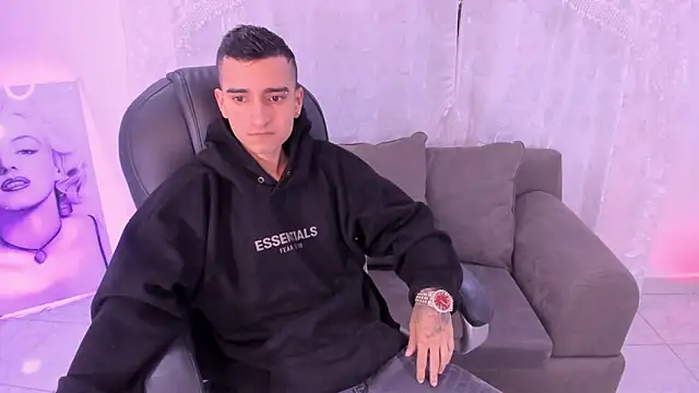 Ethann Boy online show from 24, 3, 2026