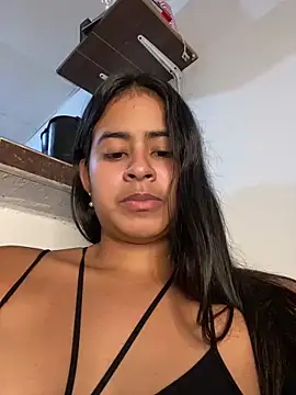 lucirganaxxx online show from 5, 4, 2026