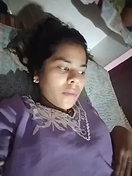 Pallavi cute online show from 5, 7, 2026