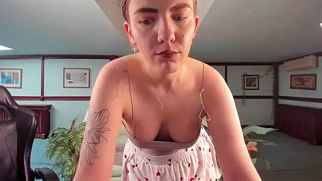 Kirarustle1 online show from 15, 5, 2026