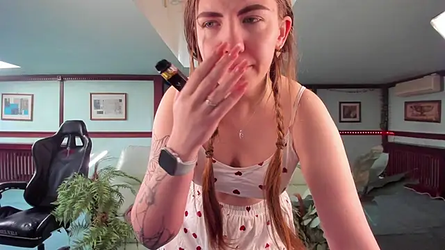 Kirarustle1 online show from 28, 5, 2026