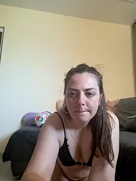 Arya Malone online show from 22, 6, 2026