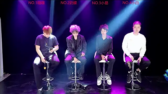 Snapshot of handsomeboy-002 chatting on 26, 3, 2026 handsomeboy-002 online show from 26, 3, 2026