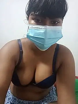 Snapshot of honeyi_babe chatting on 7, 8, 2026 honeyi babe online show from 7, 8, 2026