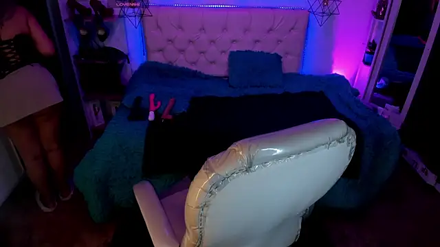 Scarlette Cooper  online show from 25, 7, 2026