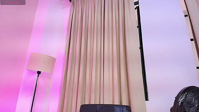 ParisFlowerr online show from 6, 5, 2026