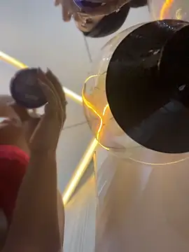 ZoeFantasyx  online show from 17, 4, 2026