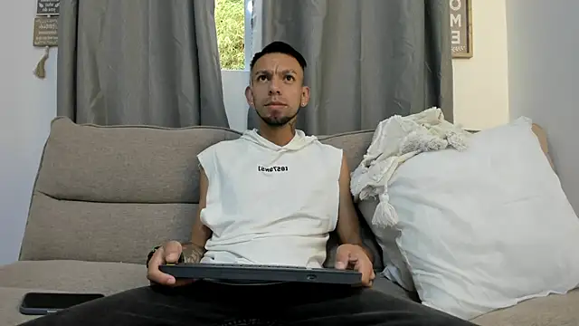 Steban silv online show from 12, 5, 2026