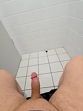 OssiBigCum online show from 8, 4, 2026