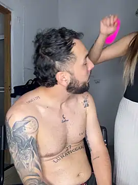 Snapshot of lindaandtony chatting on 19, 3, 2026 lindaandtony online show from 19, 3, 2026