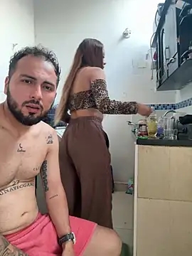 Snapshot of lindaandtony chatting on 20, 3, 2026 lindaandtony online show from 20, 3, 2026