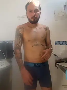 Snapshot of lindaandtony chatting on 22, 3, 2026 lindaandtony online show from 22, 3, 2026