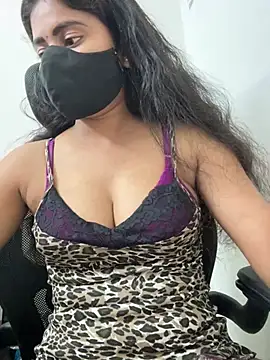 sexy-riyaa43 online show from 1, 4, 2026