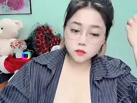 Nhanlu009 online show from 18, 4, 2026