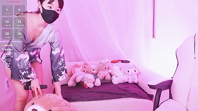 sexyjoy95 online show from 13, 5, 2026