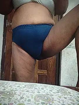 hottsexyy online show from 18, 7, 2026
