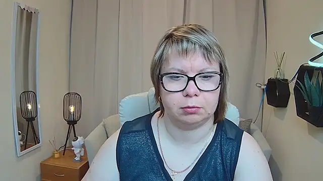 BonnnyBoobsy online show from 16, 5, 2026