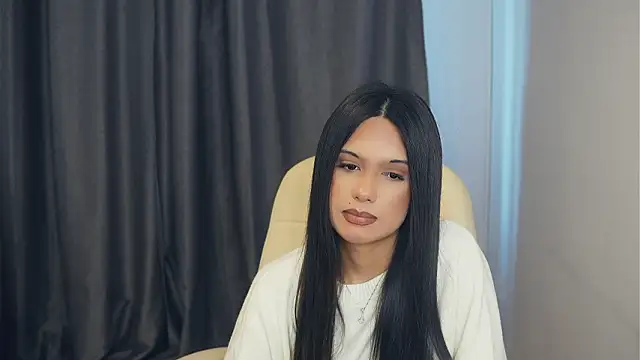 Snapshot of BibiPharr chatting on 25, 3, 2026 BibiPharr online show from 25, 3, 2026