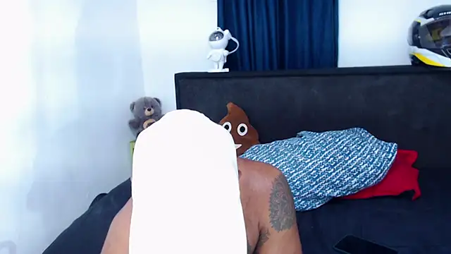 MascTyler online show from 14, 4, 2026