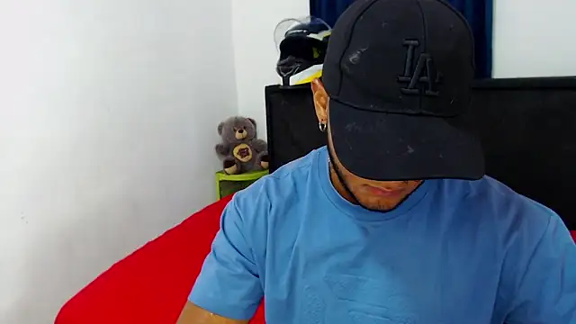 MascTyler online show from 21, 4, 2026