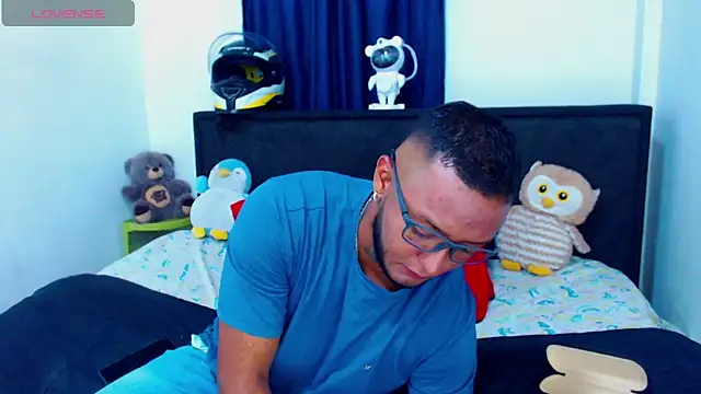 MascTyler online show from 23, 4, 2026