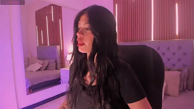 LiaSalvatore online show from 21, 3, 2026